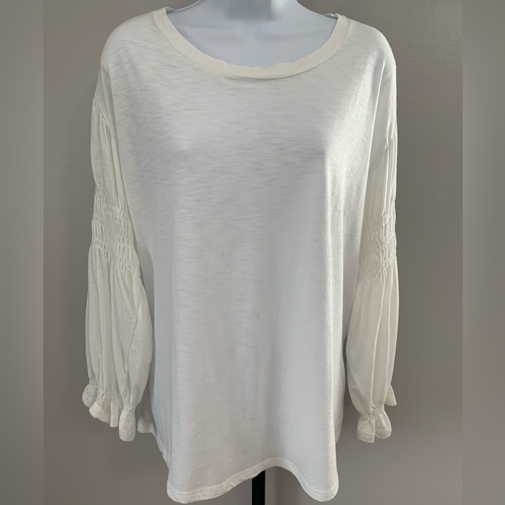 NWT Allison Joy Relaxed Puff Sleeve Blouse